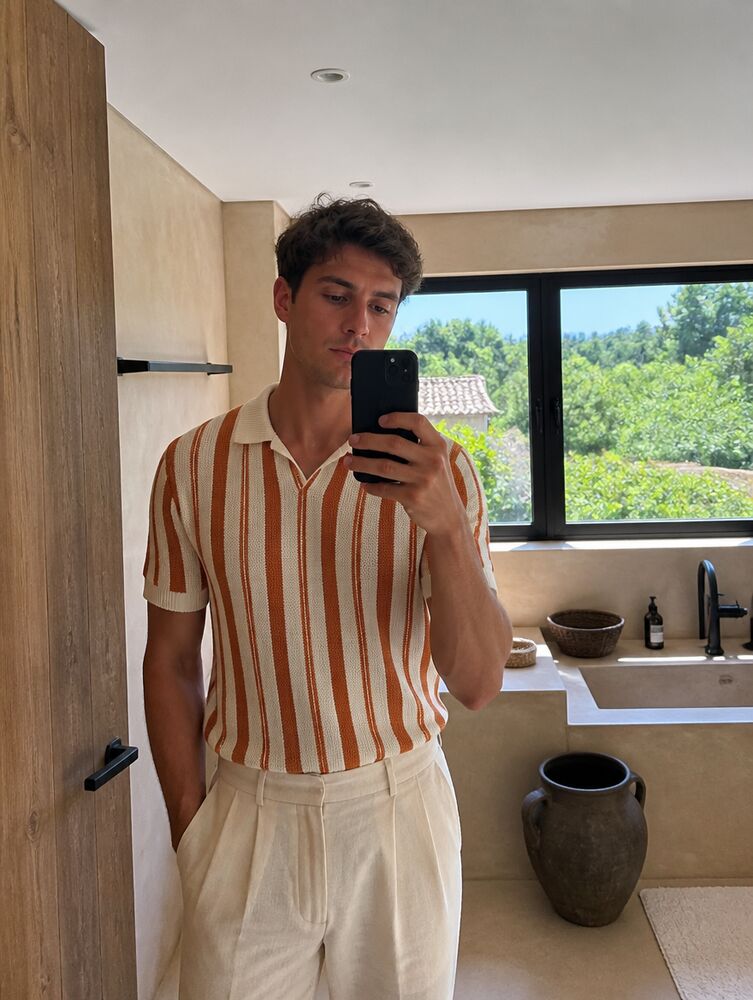 Customer photo from Finley wearing Saint Véloir